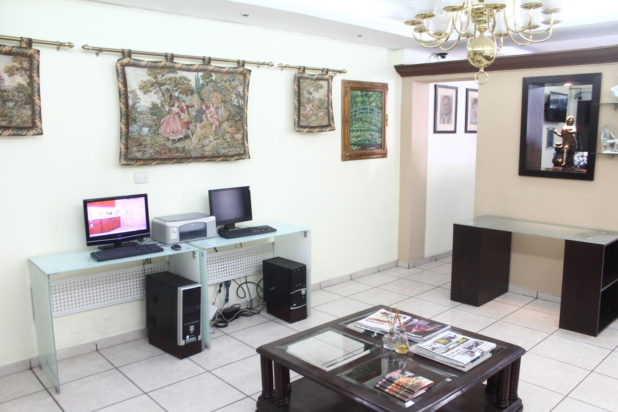 Hotel Rincon Real Suites Durango Ngoại thất bức ảnh