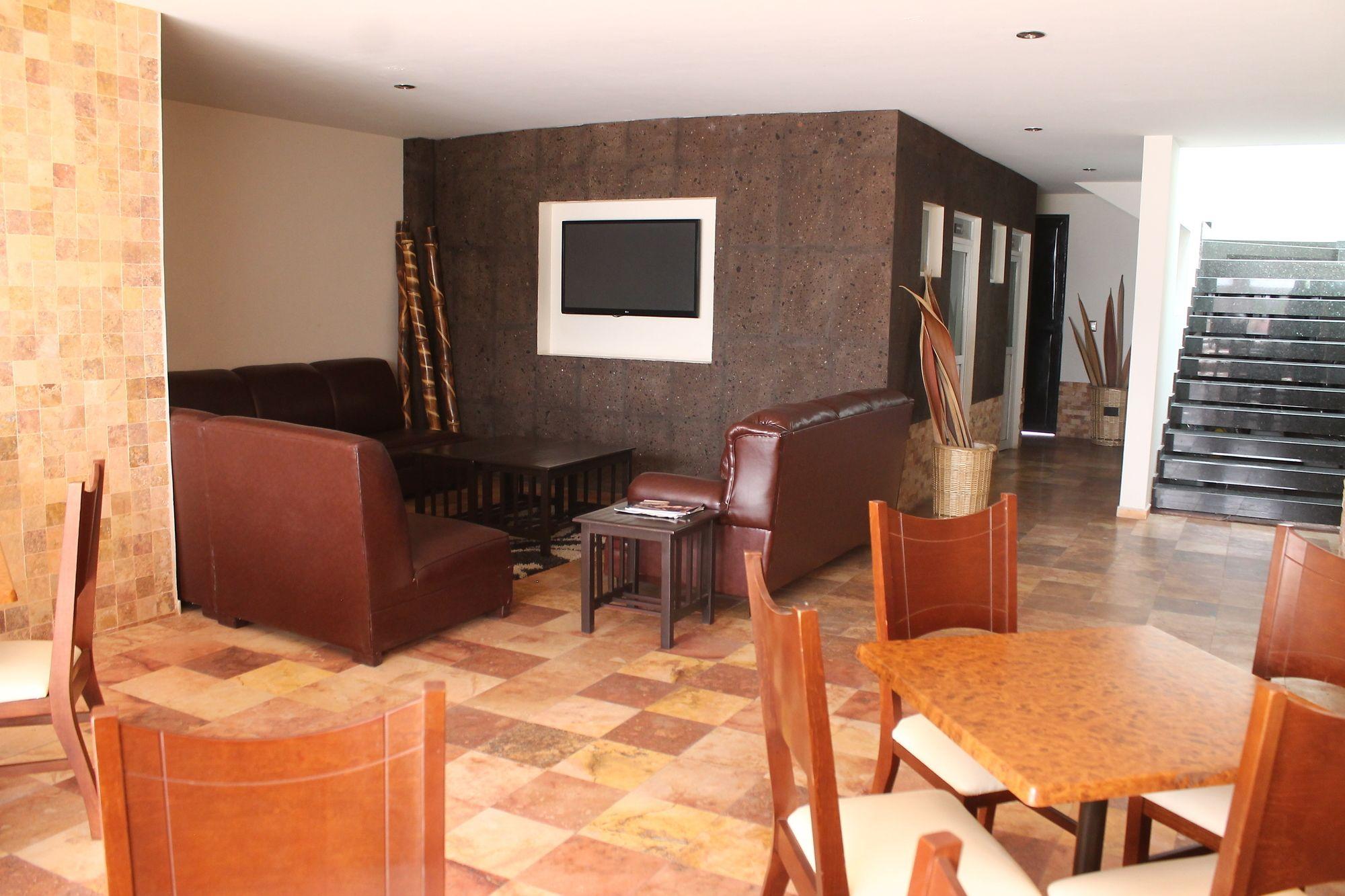 Hotel Rincon Real Suites Durango Ngoại thất bức ảnh
