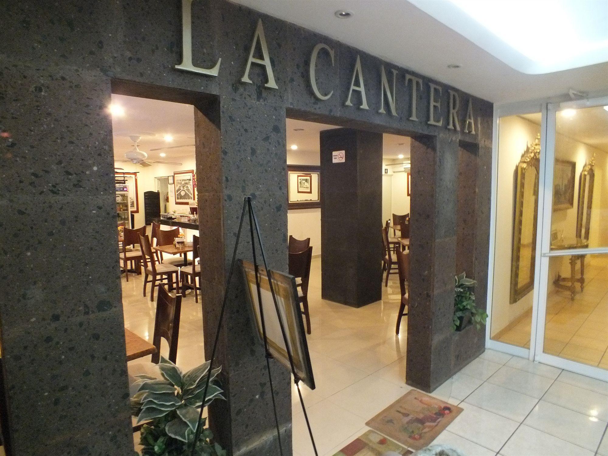 Hotel Rincon Real Suites Durango Ngoại thất bức ảnh