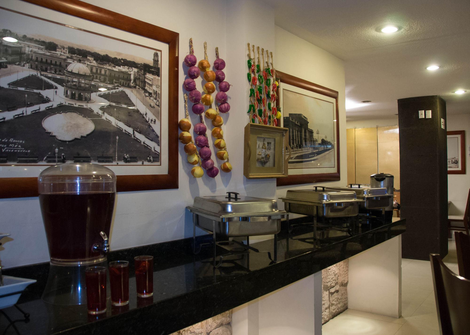 Hotel Rincon Real Suites Durango Ngoại thất bức ảnh