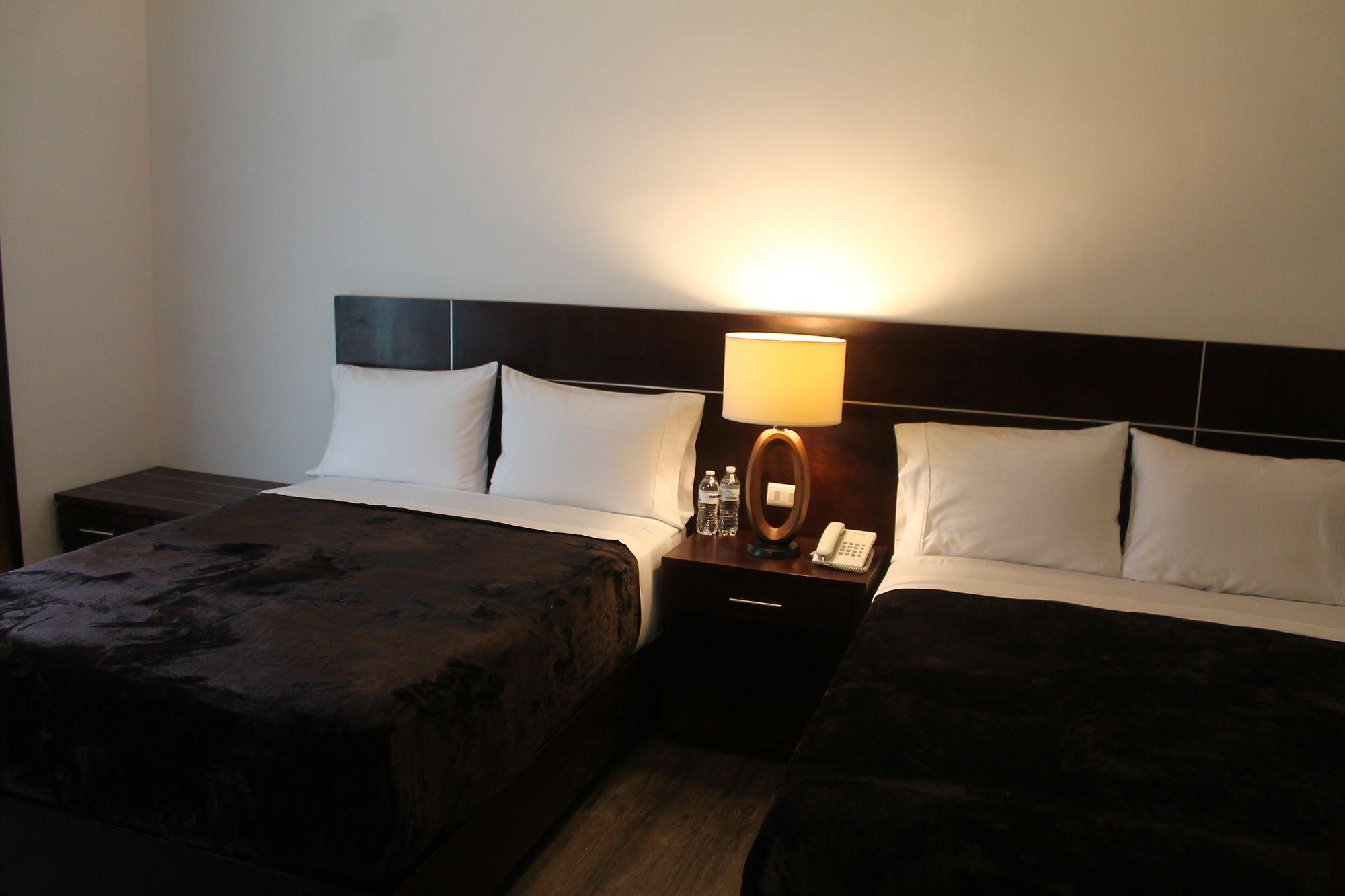 Hotel Rincon Real Suites Durango Ngoại thất bức ảnh