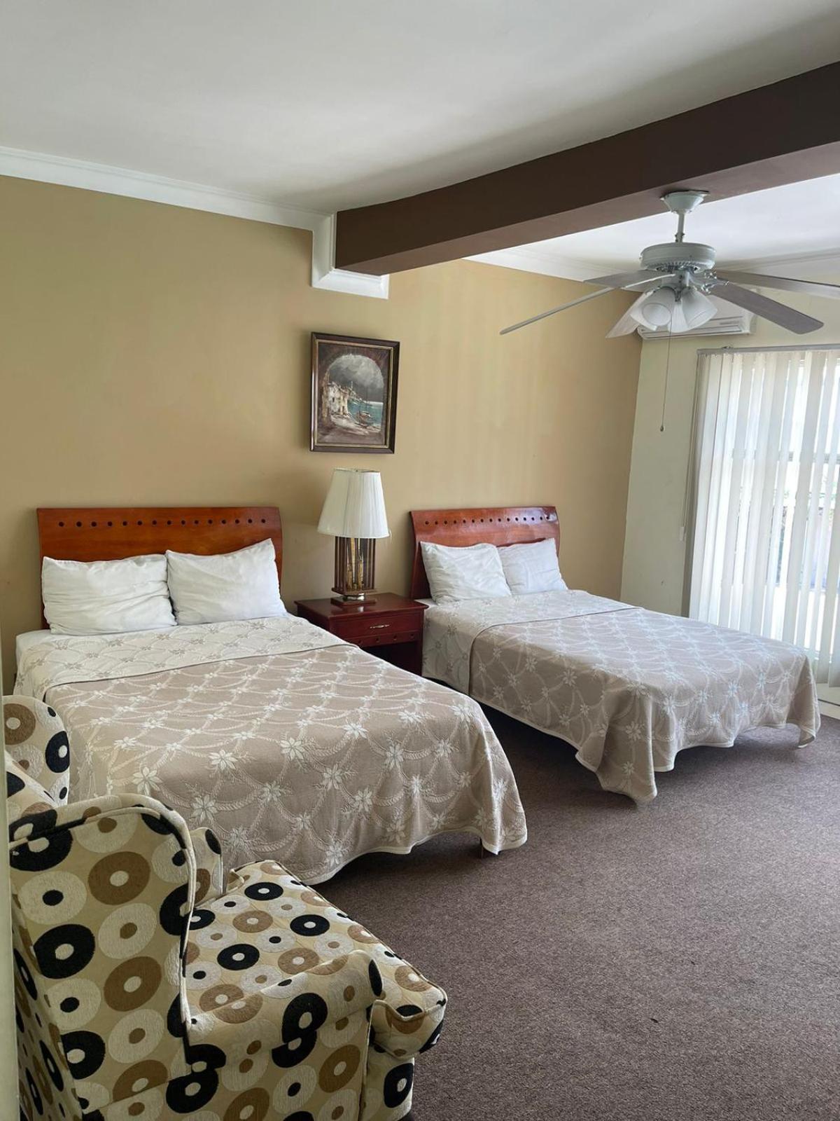 Hotel Rincon Real Suites Durango Ngoại thất bức ảnh