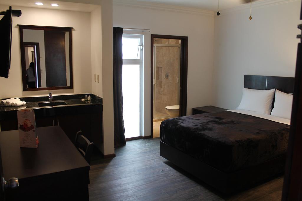 Hotel Rincon Real Suites Durango Ngoại thất bức ảnh